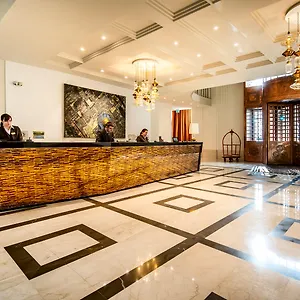 Continental Отель
