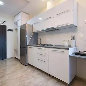 Апартаменты Yalcin Star Diana's Flat, Батуми
